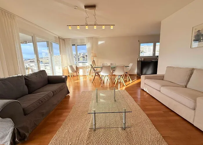 178 Good Location Spacious And Free Parking Included Apartment