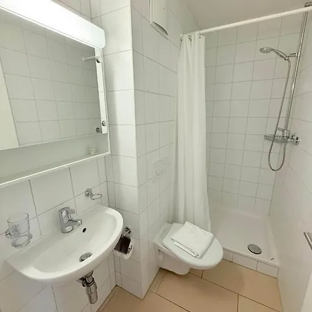 178 Good Location Spacious And Free Parking Included Lejlighed Lausanne